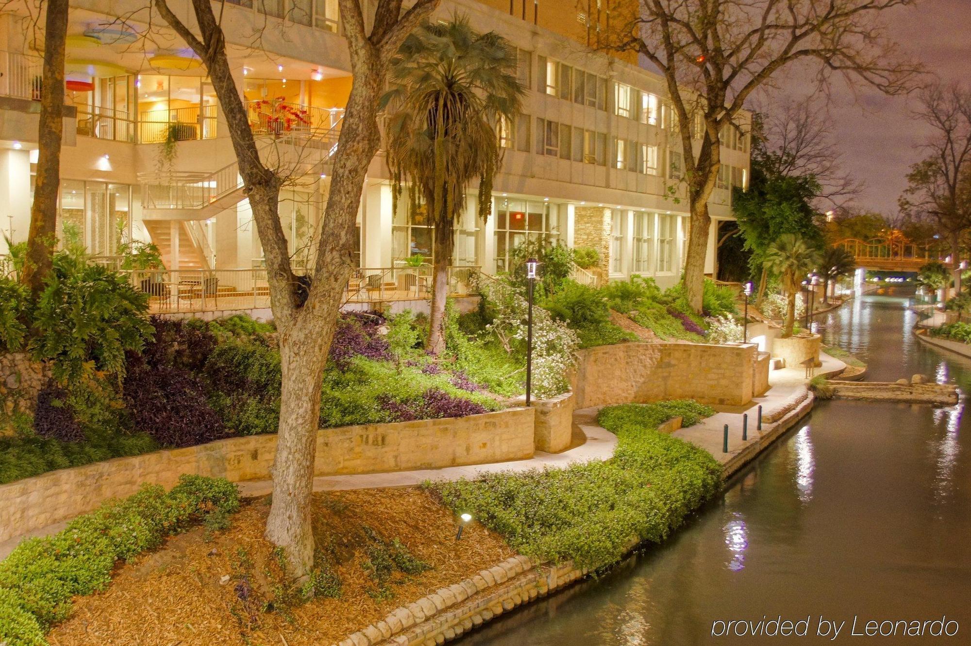 El Tropicano Riverwalk San Antonio Exterior photo