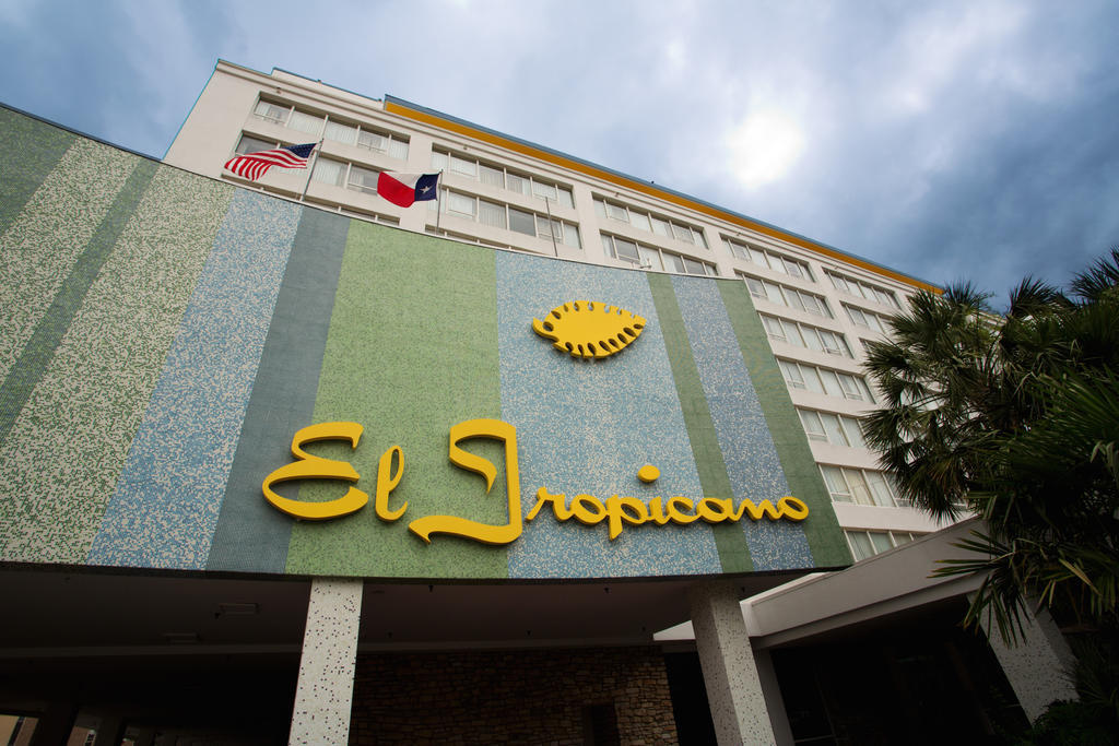 El Tropicano Riverwalk San Antonio Exterior photo